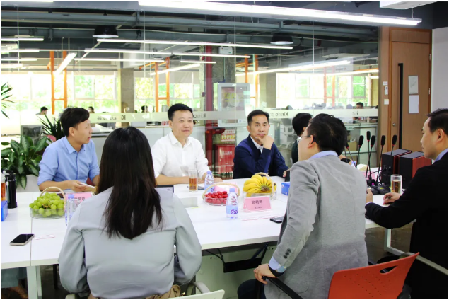 欧宝体育股份, 科创板动态, AGV, 移动机器人底盘, 移动机器人运动控制, 伺服驱动器, 伺服电机, 伺服系统, 运动控制系统解决方案, 优艾智合